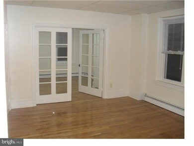 233 E Main St, Lansdale, PA 19446 - photo 2