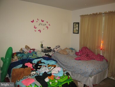 9762 Hagel Cir unit A, Lorton, VA 22079 - photo 7