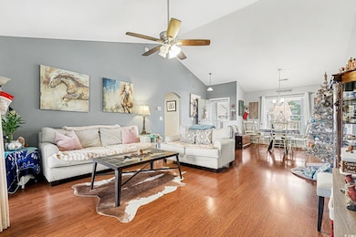 117 Butkus Dr unit 6, Myrtle Beach, SC 29588 - photo 4