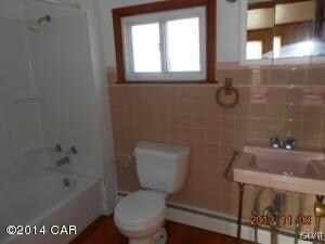 118 N Sheridan St, McAdoo, PA 18237 - photo 3