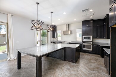 Expansive kitchen