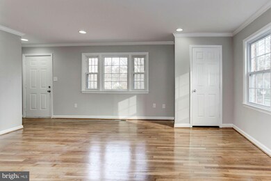 8006 Mclean St, Manassas, VA 20111 - photo 4