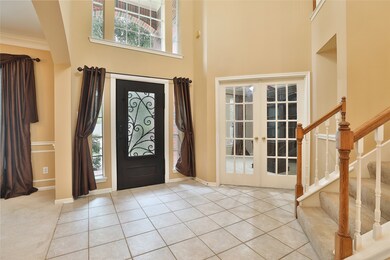 Lots of natural light from all of the windows in t