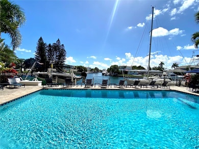 1650 NE 115th St unit 405, Miami, FL 33181 - photo 4