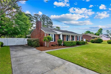 821 Emeline Ave, Fayetteville, NC 28303 - photo 4