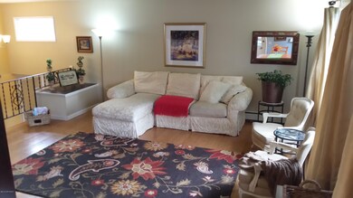 Living room 1