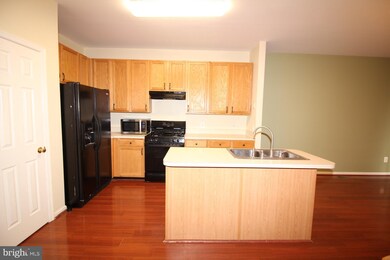 10190 Pale Rose Loop, Bristow, VA 20136 - photo 7