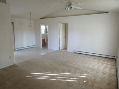 572 Greenfield Cir E, Grand Junction, CO 81504 - photo 3