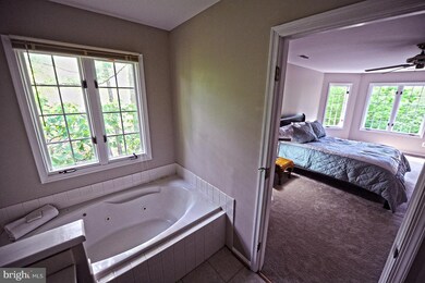 9004 S Pointe Ln, Lorton, VA 22079 - photo 7