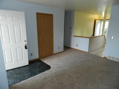 4015 Claire St, Madison, WI 53716 - photo 5
