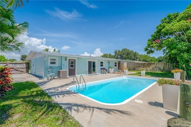 2859 NE Hickory Ridge Ave, Jensen Beach, FL 34957 - photo 4