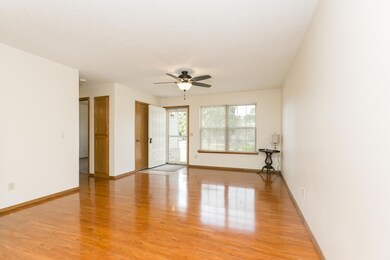 702 Scott Wayne Dr, Nixa, MO 65714 - photo 4
