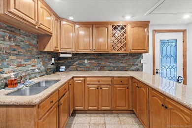 57 Concord Cir, Wethersfield, CT 06109 - photo 3