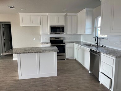 1048 Neal Rd, Azle, TX 76020 - photo 3