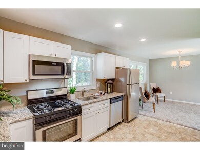 511 Otter Branch Dr, Magnolia, NJ 08049 - photo 6