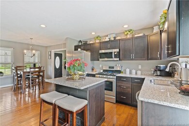 Full array of kitchen appliances!