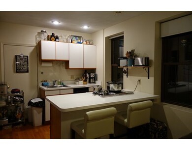 2A Baldwin Place, Boston, MA 02113 - photo 3