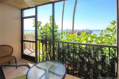 4620 NE Sandpebble Trace unit 104, Stuart, FL 34996 - photo 5