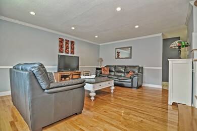 112 Cocasset St unit 3, Foxboro, MA 02035 - photo 4