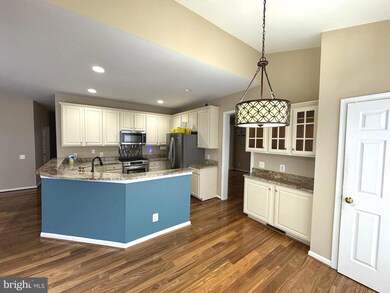 12505 Fox View Way, Reston, VA 20191 - photo 6