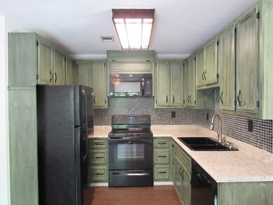 195 Barrystone Rd, Juliette, GA 31046 - photo 6