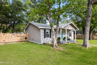 420 S Haugh Ave, Picayune, MS 39466 - photo 3