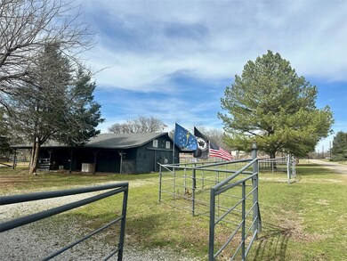 121 Stagecoach Trail, Denison, TX 75021 - photo 3