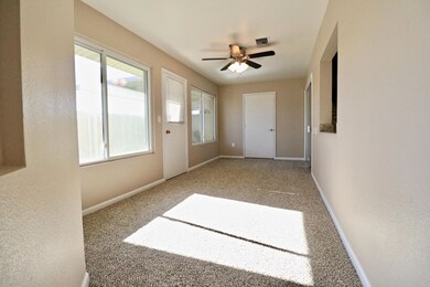 11151 W Emerald Dr, Sun City, AZ 85351 - photo 6