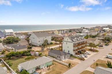 215 W Terminal Blvd