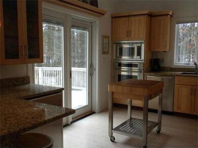 41 Trowbridge Cir, Rowley, MA 01969 - photo 2