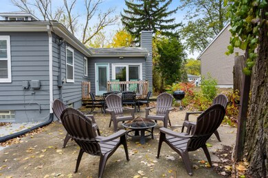 14_722WWaterST_85_Patio_HiRes