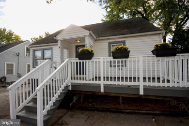 4817 Hazelwood Ave, Baltimore, MD 21206 - photo 2