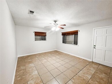 2745 Annette Dr, Marrero, LA 70072 - photo 5