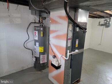 10 Fithian Dr, New Castle, DE 19720 - photo 2