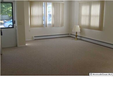 437 Costa Mesa Dr, Toms River, NJ 08757 - photo 3