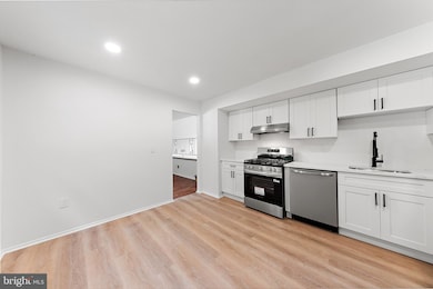 52 Colleen Cir, Ewing, NJ 08638 - photo 7