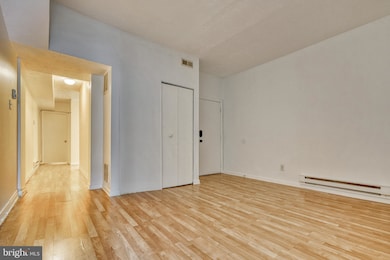322 N Paca St unit 3, Baltimore, MD 21201 - photo 3