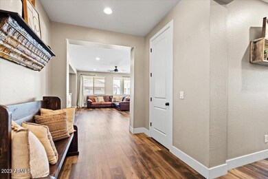 1092 W Date Rd, San Tan Valley, AZ 85140 - photo 7