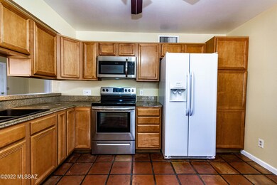 8521 E Desert Spring St, Tucson, AZ 85730 - photo 4