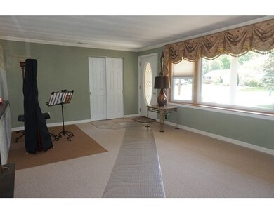 26 Savoy Rd, Framingham, MA 01701 - photo 5