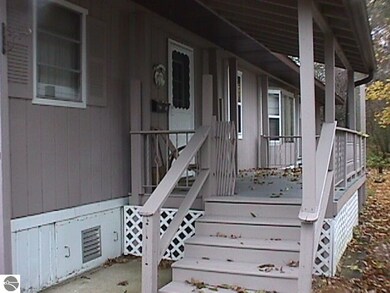 5811 E Vera Ln, Au Gres, MI 48703 - photo 2