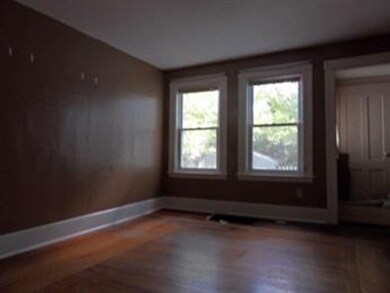 72 High St unit 72, Whitinsville, MA 01588 - photo 2