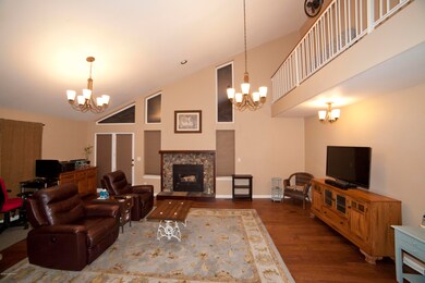 2532 Eleusis Living Room