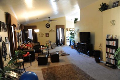 2122 E Catclaw St, Gilbert, AZ 85296 - photo 6