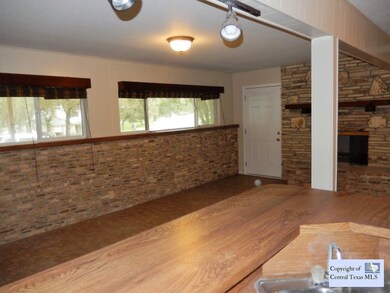 108 Ridgeway Dr, San Marcos, TX 78666 - photo 7