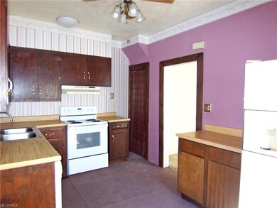 9 x 13 Kitchen