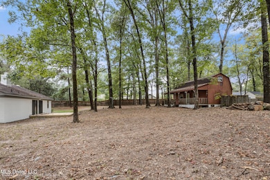 3902 Windermere Dr S-Exterior-4