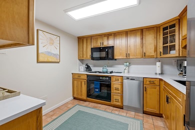 5-web-or-mls-005-14LockwoodDrive-Apt1C-C