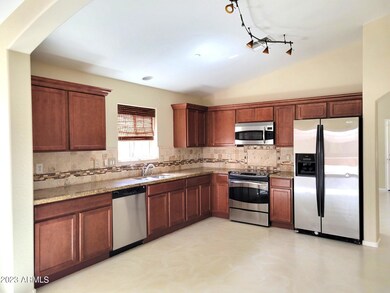 697 S Valencia Place, Chandler, AZ 85226 - photo 5