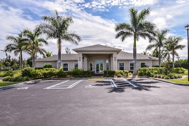 25136 E Lenox Cir, Punta Gorda, FL 33950 - photo 3